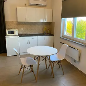 apartmani-marinac.in-istria.net/